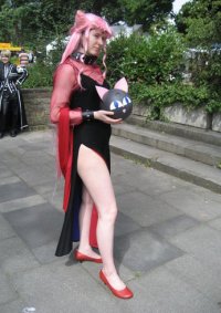 Cosplay-Cover: Black Lady