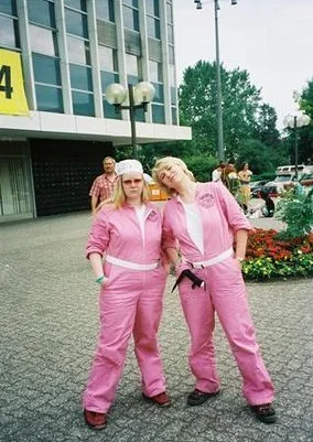 Cosplay-Cover: Love Me - Praktikantin
