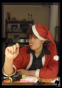 Cosplay-Cover: Train Heartnet [Weihnachtsoutfit]