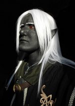 Cosplay-Cover: Drow (Dunkelelf)