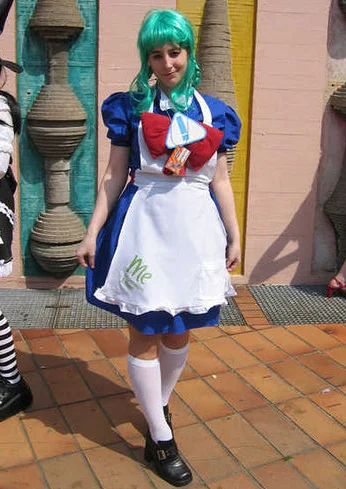 Cosplay-Cover: ME-Tan (Windows ME) aus OS-Tan
