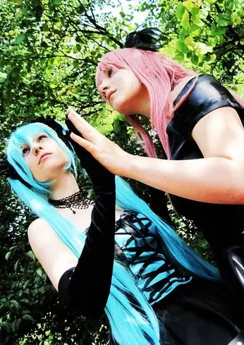 Cosplay-Cover: Luka Megurine [Cantarella]
