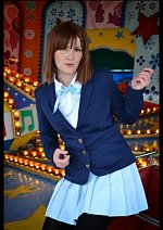 Cosplay-Cover: Yui Hirasawa - Schuluniform