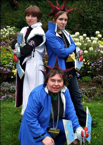Cosplay-Cover: Yami Yuugi (Schuluniform)