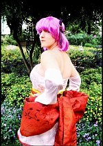 Cosplay-Cover: Ayane White Butterfly