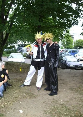 Cosplay-Cover: Cloud Strife (AC)