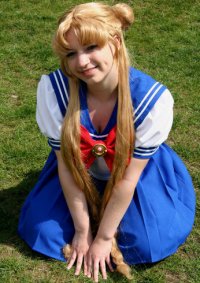 Cosplay-Cover: Usagi Tsukino - Sommeruniform