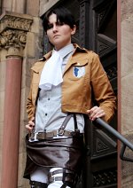 Cosplay-Cover: Levi Ackerman: Survey Corps