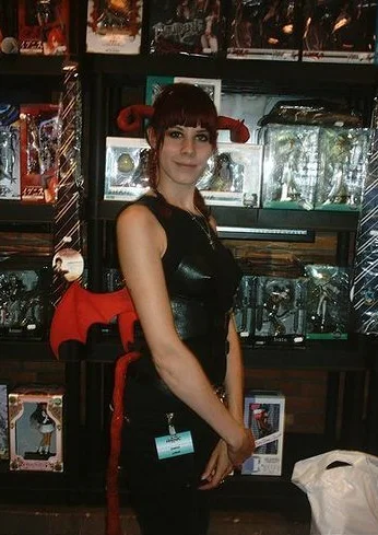 Cosplay-Cover: Teuflische Aushilfe