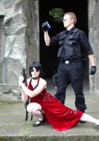 Cosplay-Cover: Albert Wesker (Code Veronica)