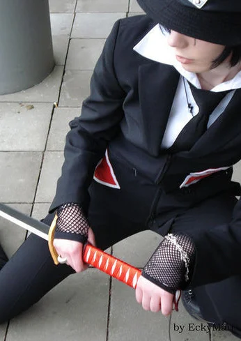 Cosplay-Cover: Itachi Uchiha | Business [90% & 100% Shadow]