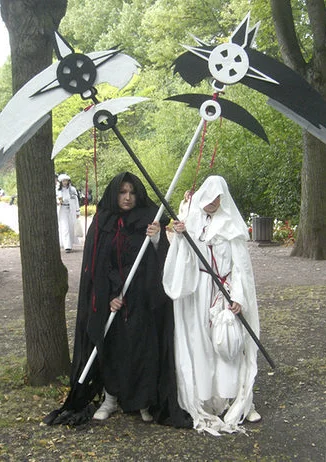Cosplay-Cover: Tod (weiß)