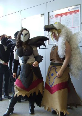Cosplay-Cover: Wächterin Sense des Grauens