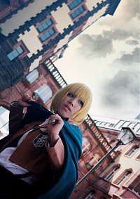 Cosplay-Cover: Armin Arlert [Scouting Legion]