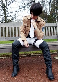 Cosplay-Cover: Levi/Rivaille [Scouting Legion]