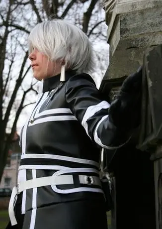 Cosplay-Cover: Allen Walker ~ 2nd Exorcist Uniform
