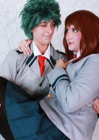 Cosplay-Cover: Ochako Uraraka Schuluniform