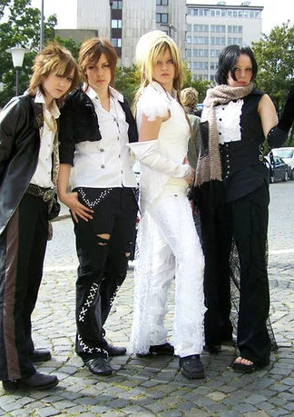Cosplay-Cover: Kai - Hyena