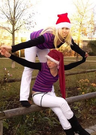 Cosplay-Cover: Sakura Haruno [Weihnachts-Partnerlook-Gehilfin XD]