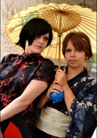 Cosplay-Cover: Kurzer Qipao [Rote Blüten]