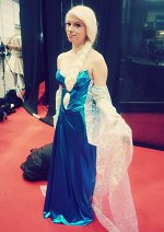 Cosplay-Cover: Elsa (Disneys Frozen)