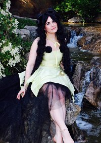 Cosplay-Cover: Luna [Human]