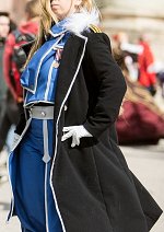 Cosplay-Cover: Olivier Mira Armstrong