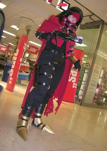 Cosplay-Cover: vincent valentine [DoC]