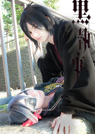 Cosplay-Cover: Ciel Phantomhive (Mode Japan DVD 1)