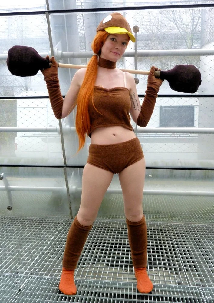 Cosplay-Cover: Goal (Schnabeltier Bataka)
