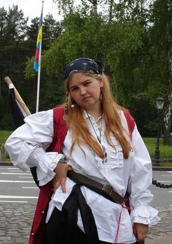 Cosplay-Cover: Selest aus der Manschaft der Black Moon