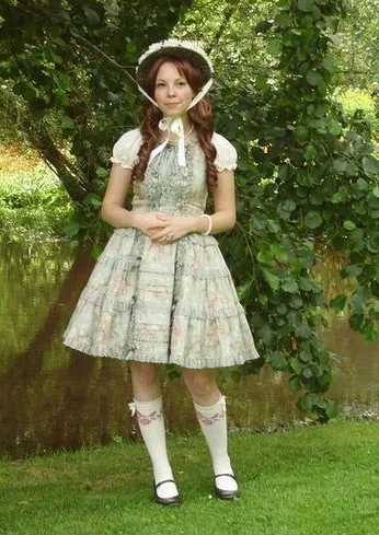 Cosplay-Cover: Country Lolita - Innocent World JSK