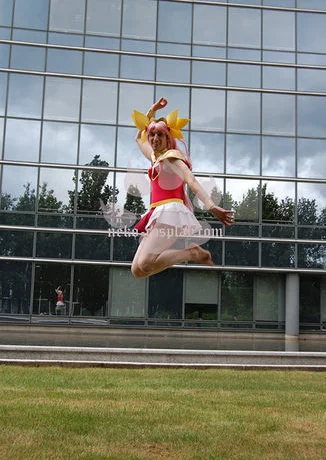 Cosplay-Cover: Momoko