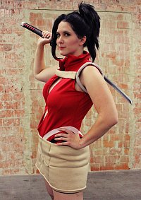 Cosplay-Cover: Momo Yaoyorozu