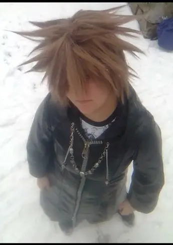 Cosplay-Cover: sora in kutte