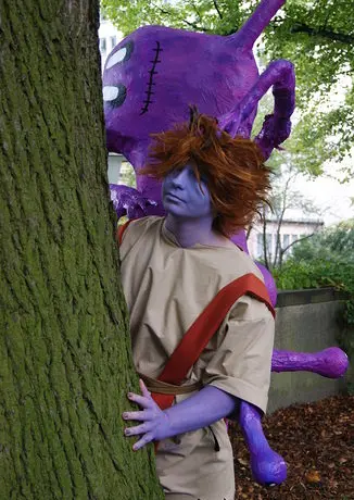 Cosplay-Cover: Fallen Bishop Hibram