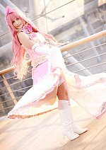 Cosplay-Cover: Luka Megurine (StrawberryCream)