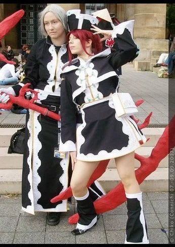 Cosplay-Cover: Esther Empire Uniform