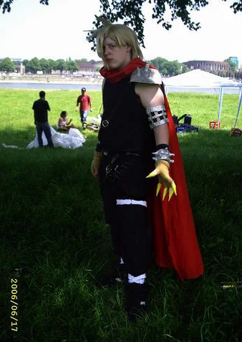 Cosplay-Cover: Cloud Strife (KH1)