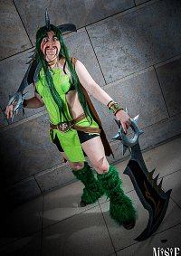 Cosplay-Cover: Draven (Soraka)