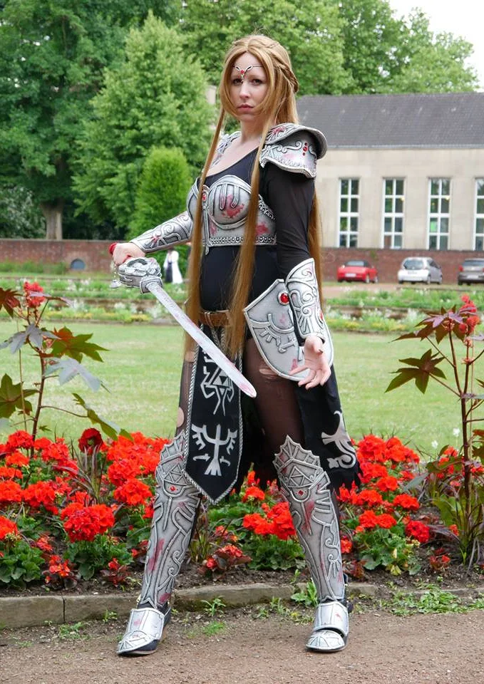 Cosplay-Cover: Zelda Dark Warrior