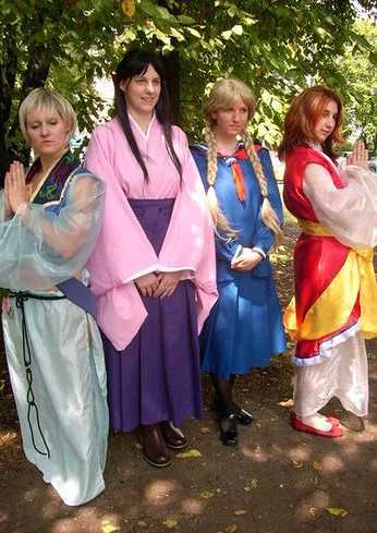 Cosplay-Cover: Miaka (Suzako no Miko)