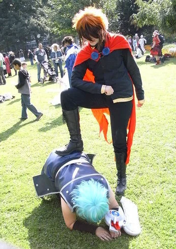 Cosplay-Cover: Sooou klein (pseudo.. 8D) fängt man an..