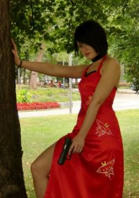 Cosplay-Cover: Ada Wong