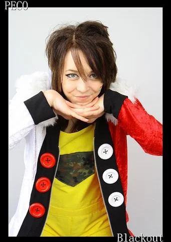 Cosplay-Cover: Peco - Blackout