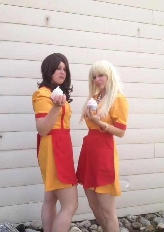 Cosplay-Cover: Max Black (Two Broke Girl$)