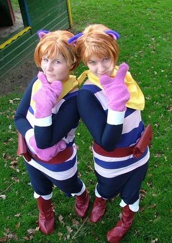 Cosplay-Cover: Kaoru Hitachiin / Grinsekatze