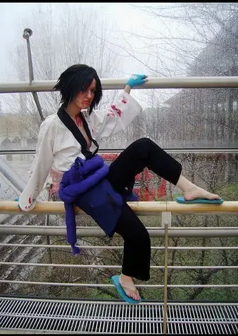 Cosplay-Cover: Sasuke Uchiha [Shippuuden Verletzten-Style]