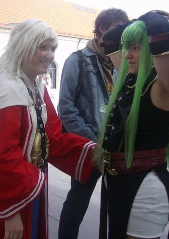 Cosplay-Cover: Grabräuber Kura