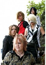 Cosplay-Cover: Reita [Guren]